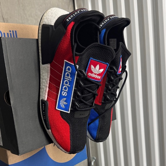 Adidas NMD_R1.V2 in Black and Yellow - Picture 3 of 4